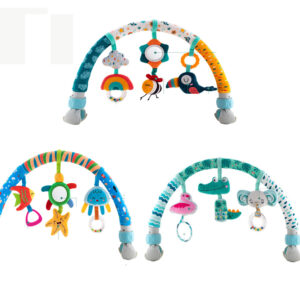 Newborn crib carrier with hanging decorations