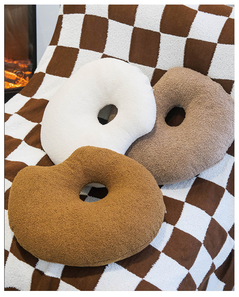 Palette Pillows - Image 4