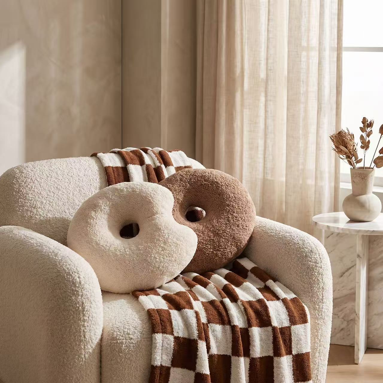 Palette Pillows - Image 2