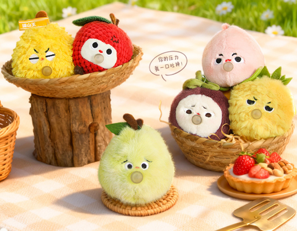 Blow Bubbles Orchard Plush Toy - Image 5