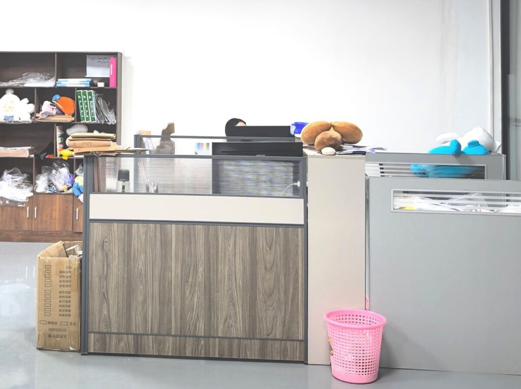 Sample preparation counter in the JoyPlush pattern room